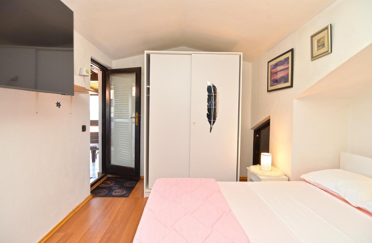 Apartment Kreso 1791 Баньоле Екстериор снимка