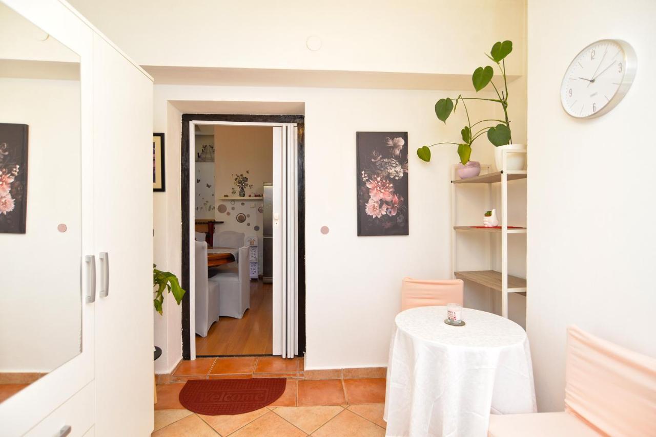 Apartment Kreso 1791 Баньоле Екстериор снимка